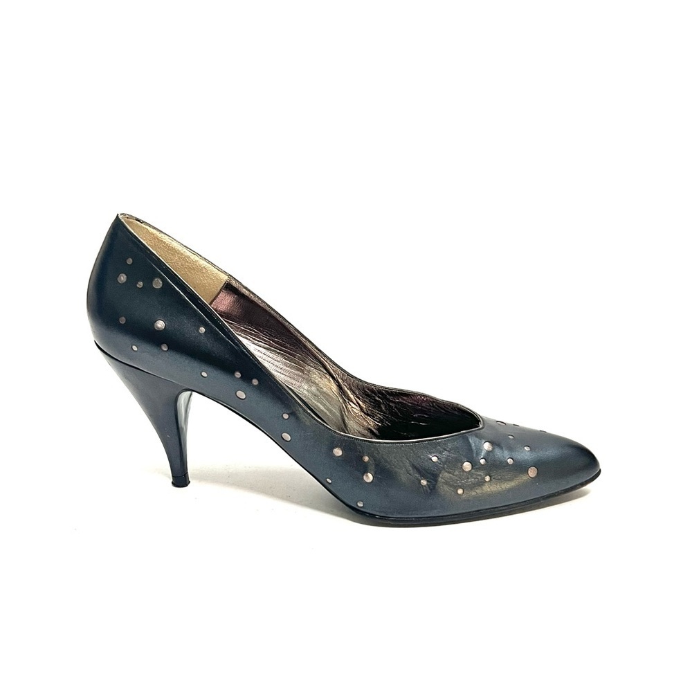 Vintage 1980s dark silver leather dot inlay slip on pumps